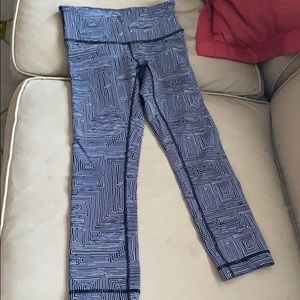 Lulu lemon Cropped Legging